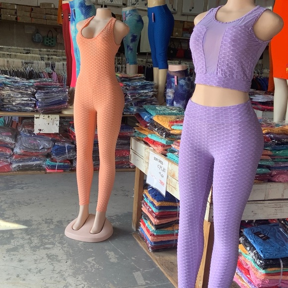 S/M - Just Landed| Peach Mesh scrunch 2 piece - Picture 3 of 3